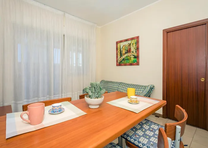 Angelina's House Apartment *